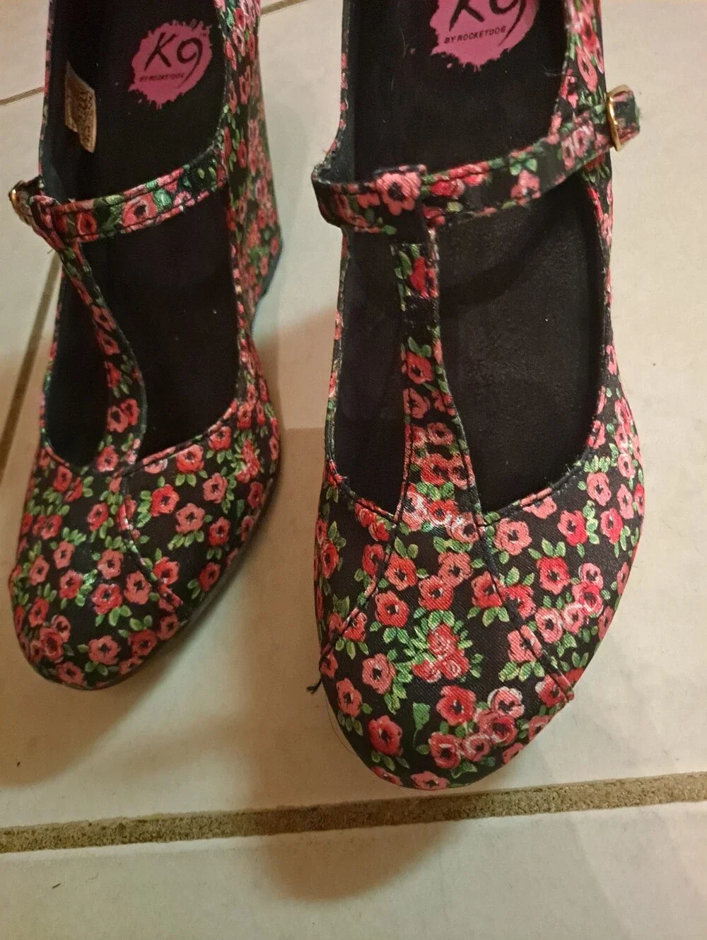 K9 By Rocketdog Floral Mary Jane Dress Shoes - Black with Pink Floral